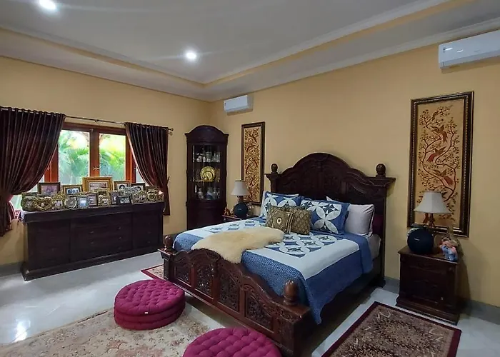 Sari Ayuning Nusa Gasthuis